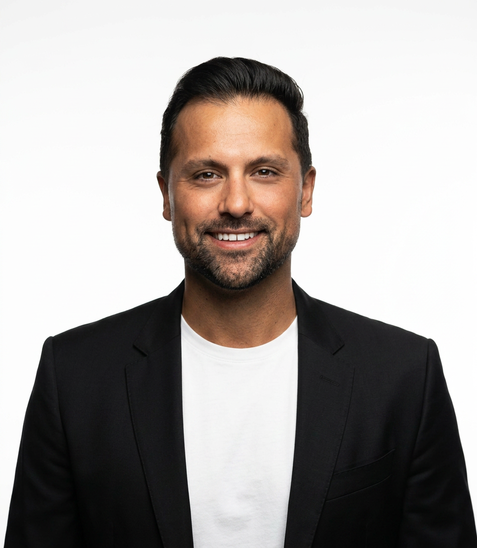 Joshua Heraldez, First Team Real Estate — Luxury Portfolio International
